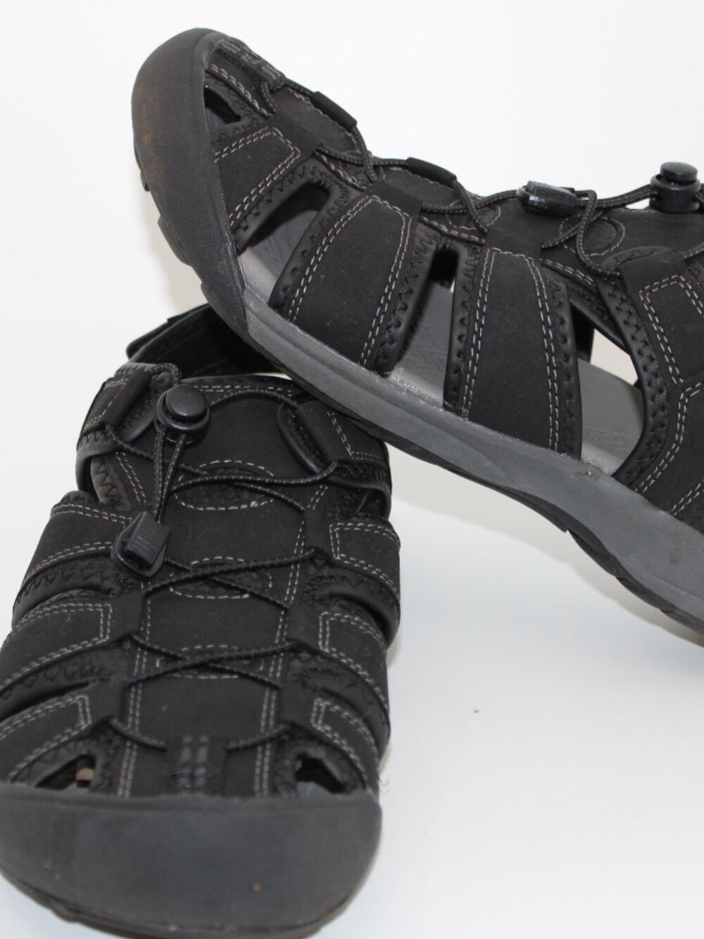 KHOMBU Men's Sandal Shoe SZ 11M Casual Comfort Outdoor Sport Fisherman